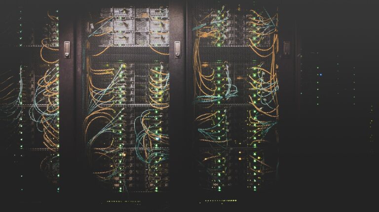 Baie de serveurs informatiques